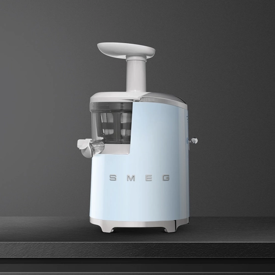 Соковыжималка шнековая SMEG SJF01PBEU Пастельный голубой №2