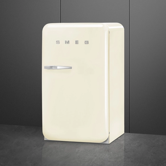 Холодильник SMEG FAB10RCR6 кремовый №3