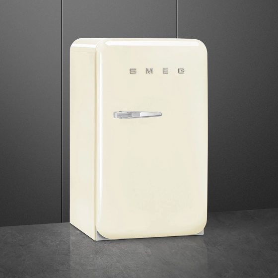 Холодильник SMEG FAB10RCR6 кремовый №2