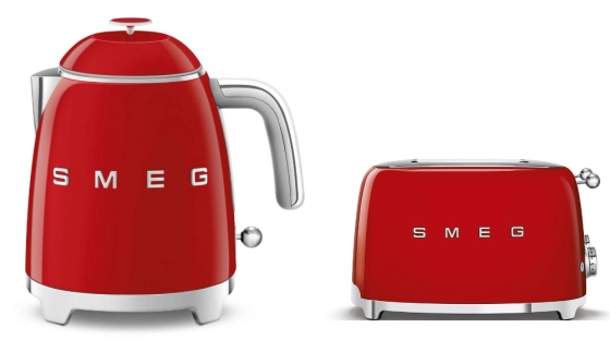 Набор для завтрака | чайник и тостер | SMEGKLF05RDEU + TSF03RDEU №1