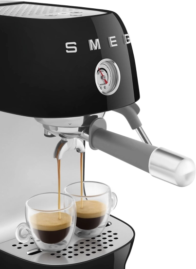 Рожковая эспрессо-кофемашина | капучинатор | черный | SMEG ECF03BLEU №14 Рожковая эспрессо-кофемашина | капучинатор | черный | SMEG ECF03BLEU №14