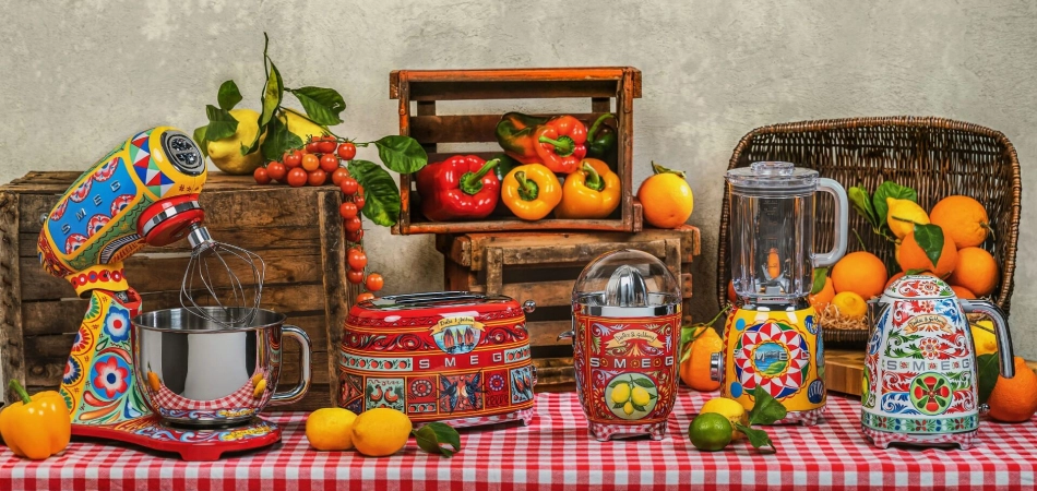 Эксклюзивная серия от Dolce & Gabbana и Smeg